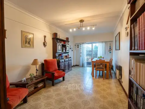 FRANKLIN AL 2400 - FRENTE COCHERA BALCON PATIO TODO SOL COCINA COMEDOR