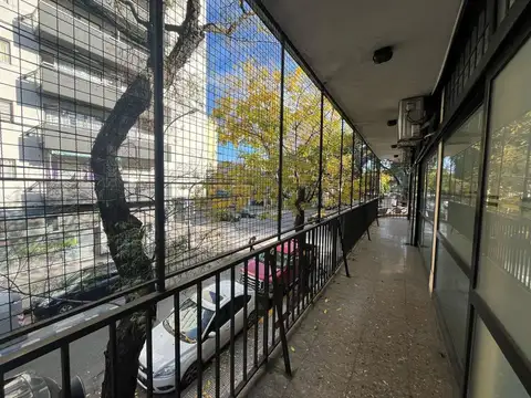 Oficina en Venta 60 años