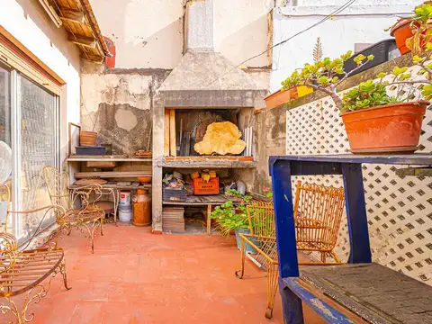 Depto Tipo Casa en Venta de 5 ambientes