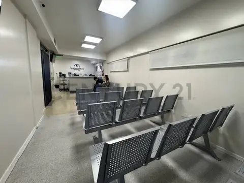 APTO PROFESIONAL - PISO COMPLETO EN DÚPLEX RECICLADO – 273 m² + COCHERA
