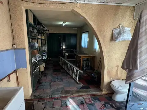 Barrio Ibañez: Excelente inmueble conformado por 2 viviendas