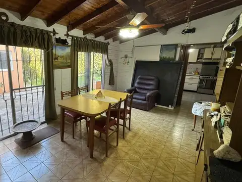 Barrio Ibañez: Excelente inmueble conformado por 2 viviendas