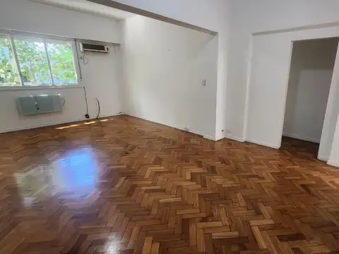 VENTA DEPTO 3 AMB. C/DEPENDENCIA PALERMO LUMINOSO