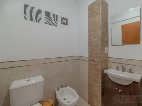 Departamento 3 ambientes con 2 baños
