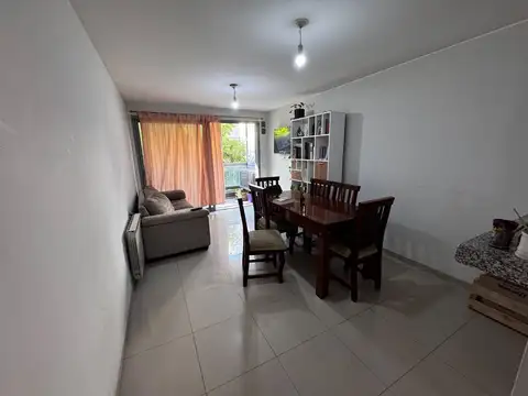 General Román Deheza 100