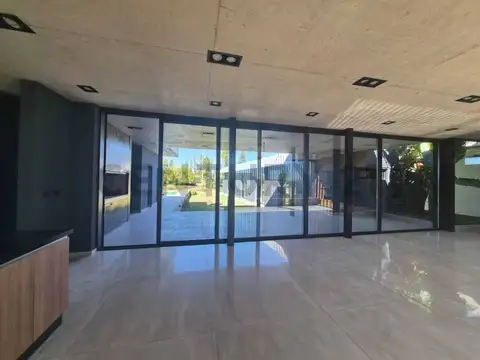 CASA PREMIUM EN CAÑUELAS COUNTRY CLUB