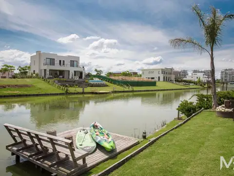 Casa  en Alquiler en Lagos del Golf, Nordelta