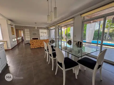 Casa en Alquiler al Norte