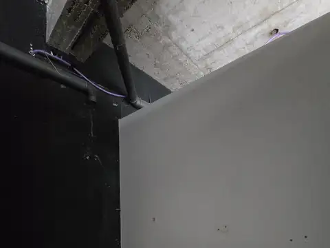 LOCAL COMERCIAL EN VENTA EN AVELLANEDA CENTRO