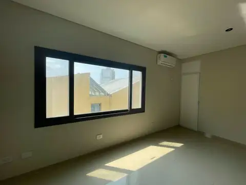 Oficina en Alquiler en Centro (Campana), $ 600.000