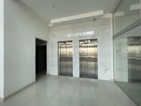 Oficina en Alquiler en Centro (Campana), $ 600.000