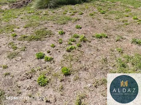 Terreno en Venta 44  mts Fondo
