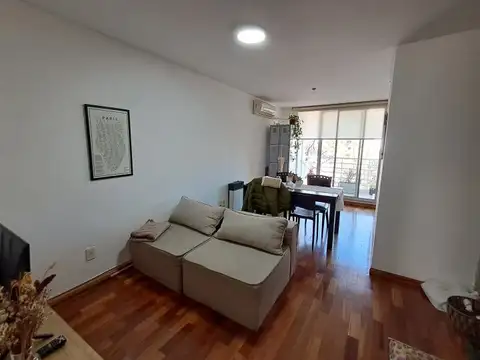 1 DORMITORIO CON COCHERA