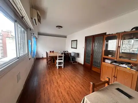 Semipiso de 3 Dormitorios en el Centro de La Plata
