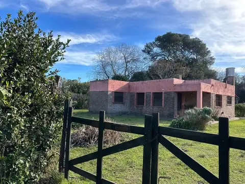 Casa en Venta con 5 cocheras