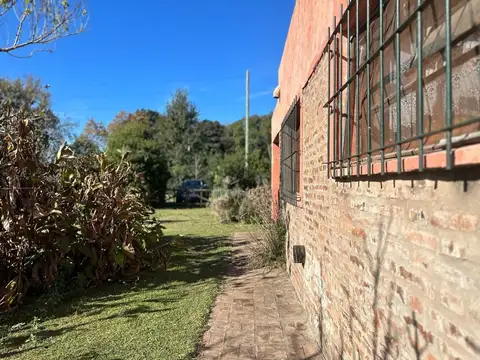Casa 2 ambientes con 1 baño
