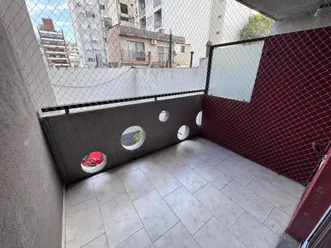 Departamento en Alquiler con 1 cocheras