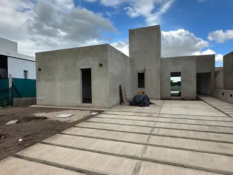 VENTA CASA SIETE SOLES UNA SOLA PLANTA 