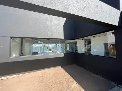Casa en Venta en El Canton, USD 395.000