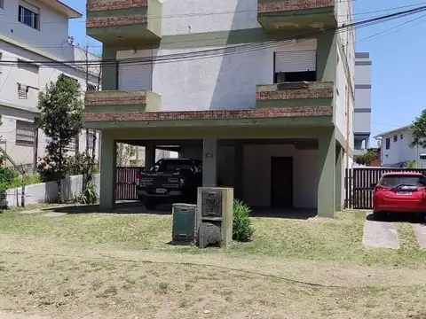 Departamento en venta - 2 Dormitorios 1 Baño - Villa Gesell
