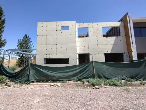 Duplex En Luzuriaga Con Entrega en Junio