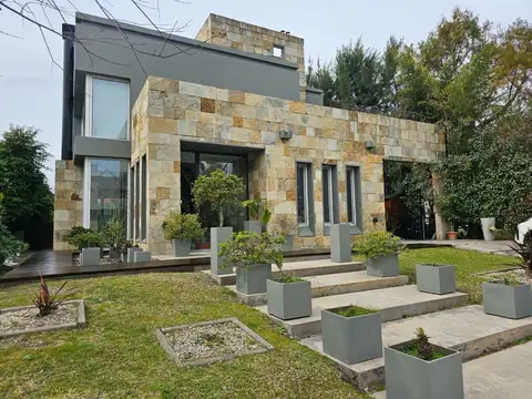 Alquiler Casa en Los Sauces - Nordelta