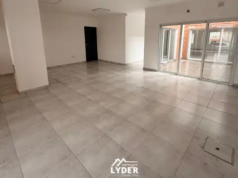 Local en Alquiler en Barranqueras, $ 750.000