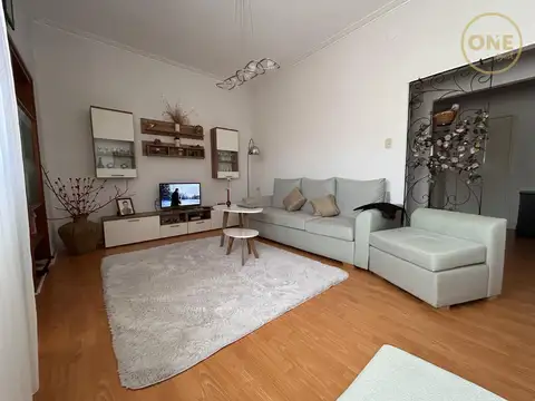Depto Tipo Casa en Venta en La Plata, USD 98.000