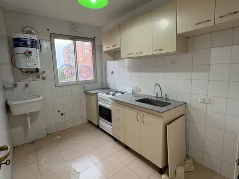 Departamento en Alquiler en San Antonio de Padua, $ 900.000
