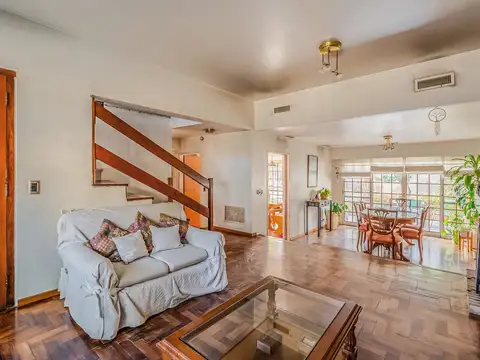 Casa en Venta en Coghlan, USD 430.000