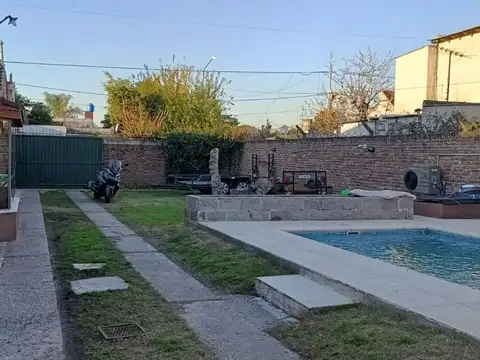 Casa en Venta en Rafael Castillo, USD 240.000