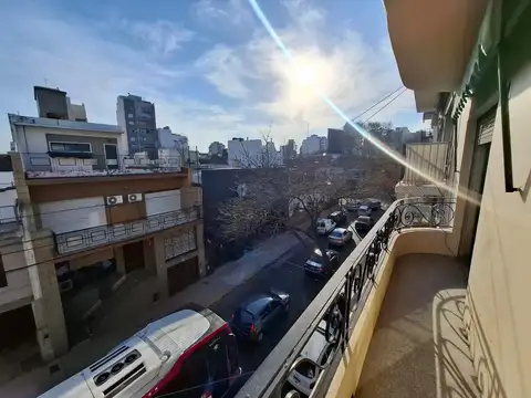 Colombres 1200, Piso 2