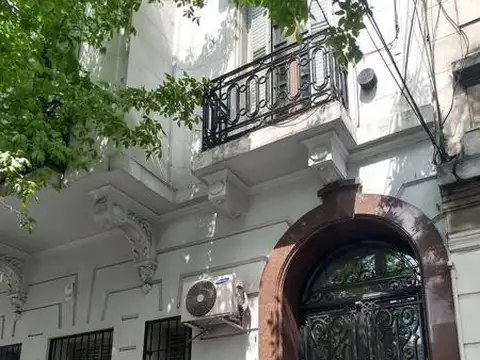 Rivadavia al 4200