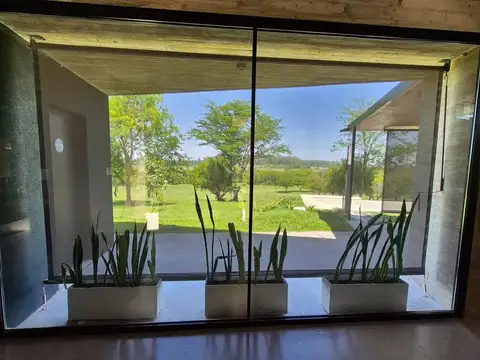 Casa en Venta en Ramallo, USD 480.000