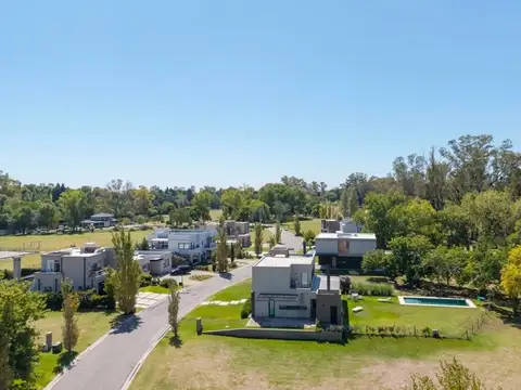 Lote de 670 m² frente a la cancha de golf en barrio Links, Lomas Athletic