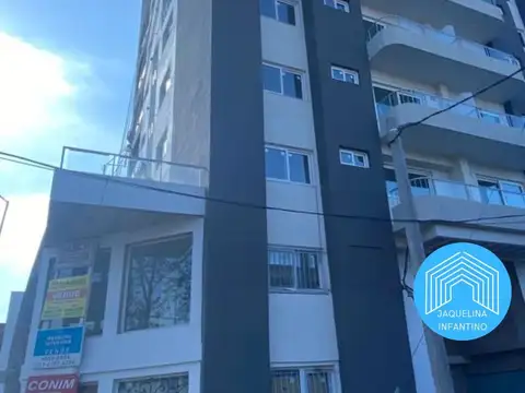 A estrenar - Depto 3 amb con balcón - Haedo