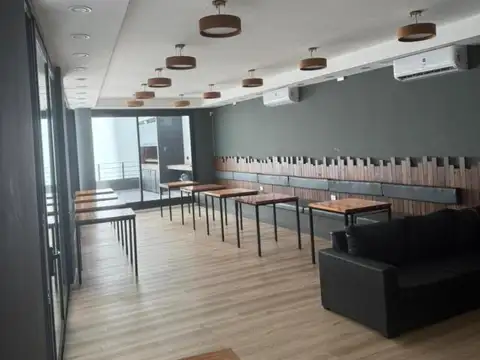 VENTA DEPARTAMENTO 2AMB CASI A ESTRENAR CON BALCON