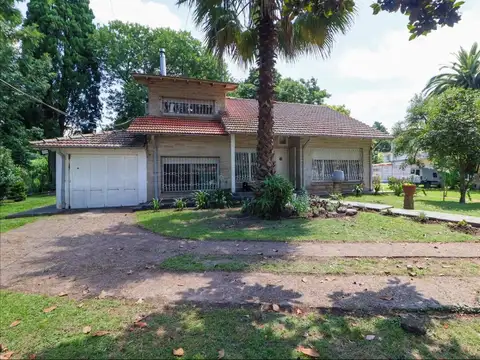 CASA EN VENTA SOBRE LOTE DE 1640 m² APTO CREDITO