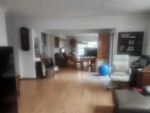 Departamento en venta - 5 Dormitorios 1 Baño - Almagro