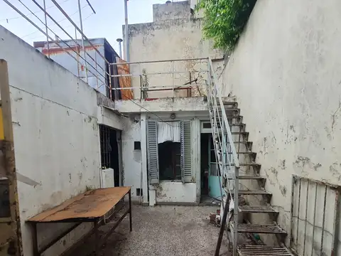 Galpón en alquiler en Monte Castro