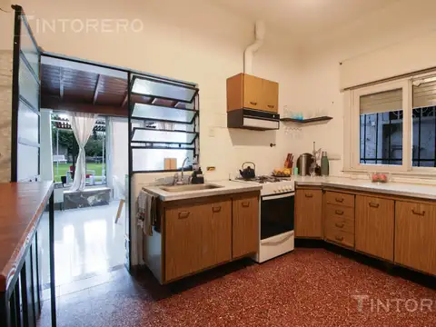Casa en Venta en Burzaco, USD 99.000