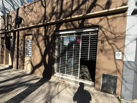 Local Comercial en alquiler - 1 Baño - La Plata