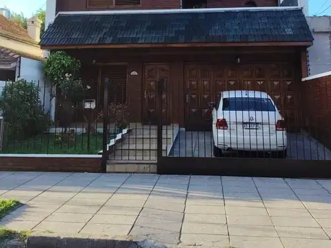 Olaguer Feliu  al 4700