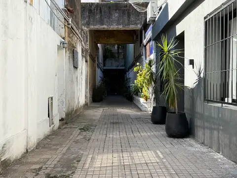 Depto Tipo Casa en Venta en Martin, USD 119.000