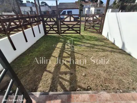 Casa en Venta con 1 cochera