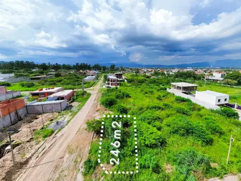 Calle 602 esq Calle 611 Las Colinas