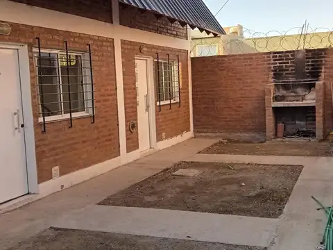 Depto Tipo Casa en Venta en Cipolletti, USD 75.000