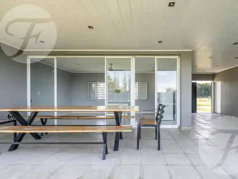 Casa en Venta al Este