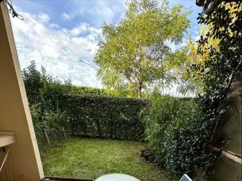 Departamento en Alquiler con 1 cochera