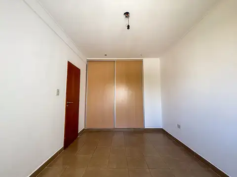 Departamento en Alquiler en Plaza Rocha, $ 481.000